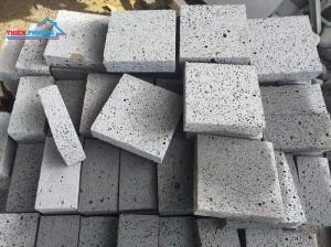 ĐÁ LÁT SÂN 10x10